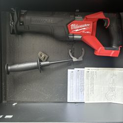 Milwaukee Saw Saw Brand New Never Used M18 Fuel