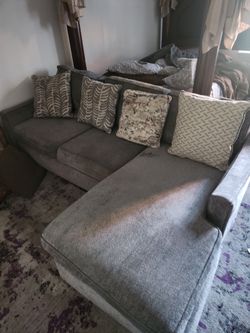 Gray Fabric Sectional Sofa with Chaise
