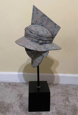 GLADIATOR HELMET…like New …with Stand 