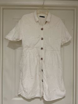 Cute Zara dress size in picture.