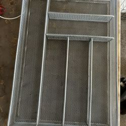 Strong Metal Utensil Holder in Great Condition!