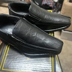 Kids Dress Shoes 8 Pairs 