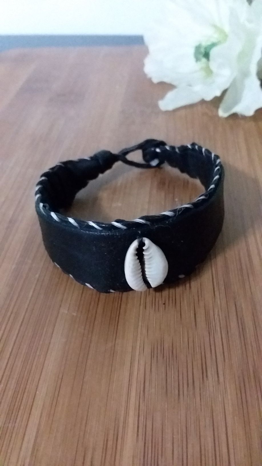 1PC Men's Cowrie Shell Leather Bracelet