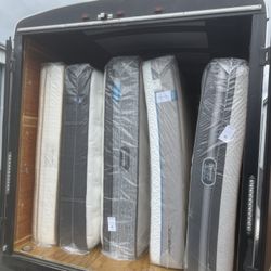 PREMIUM LUXURY MATTRESSES TOP BRANDS AVAILABLE!! HIGHLY DISCOUNTED!’