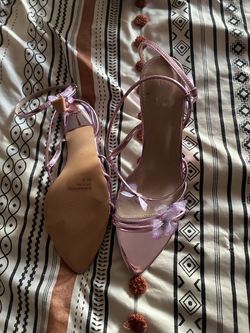 size 9 y2k pink  heels