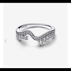 Pandora Asymmetrical Ring Size 6.5