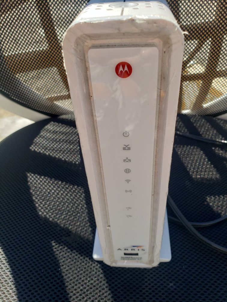 Motorola Surfboard Wireless Modem