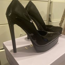Madden Girl Black Patent Heels 