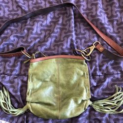 Lucky Brand Women’s Green Leather Purse 