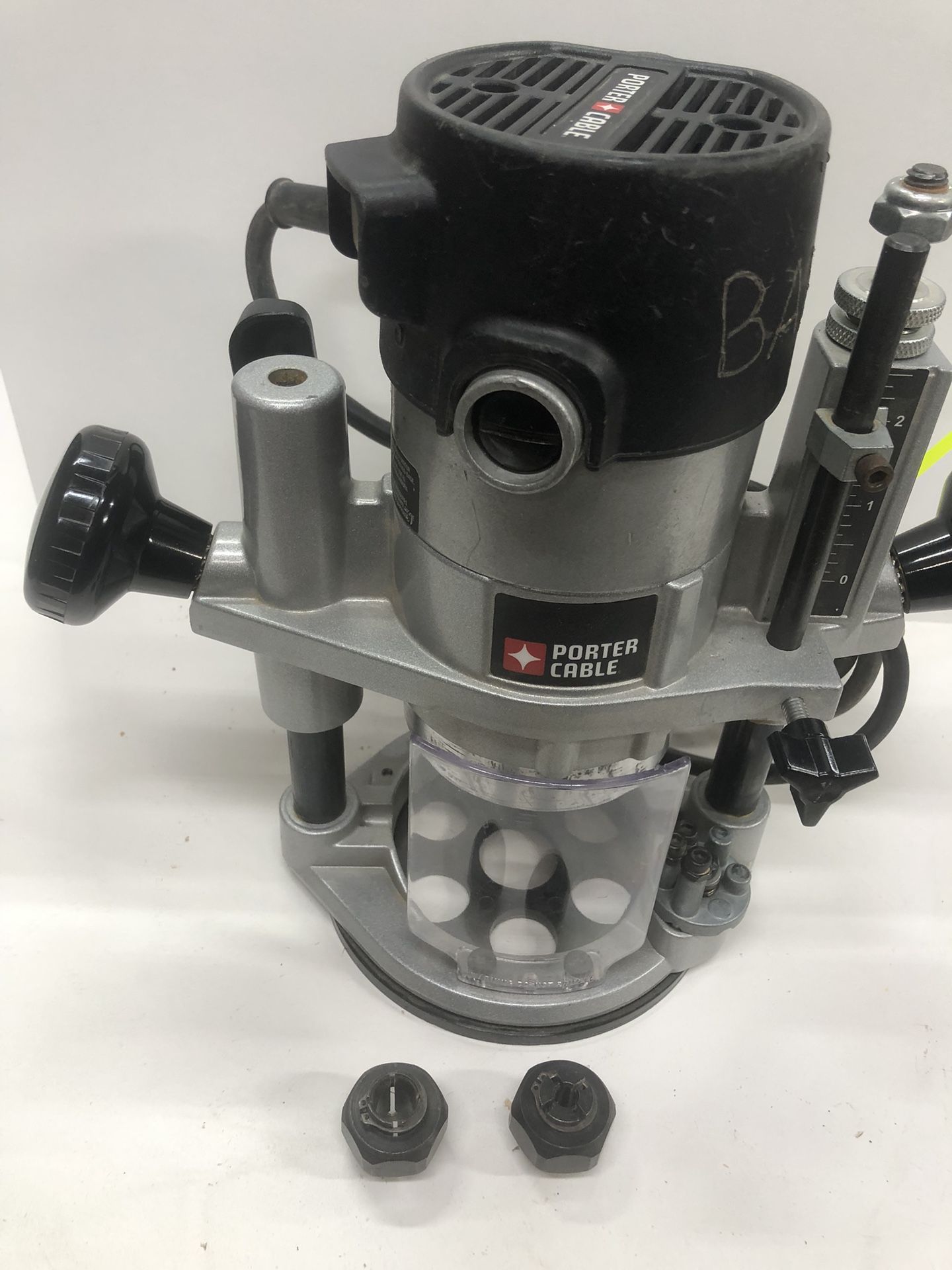 Porter cable 1 1/2 HP Plunge Router