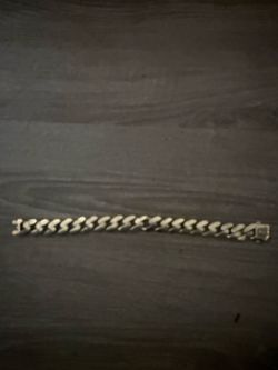 10k gold Cuban bracelet