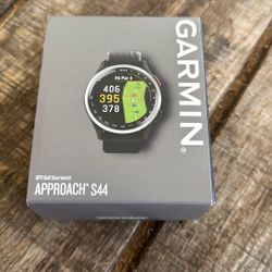 Garmin Golf Smartwatch 