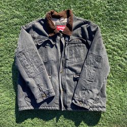 Wrangler Jacket🔥 tagged 2XL in Men for 25$‼️‼️