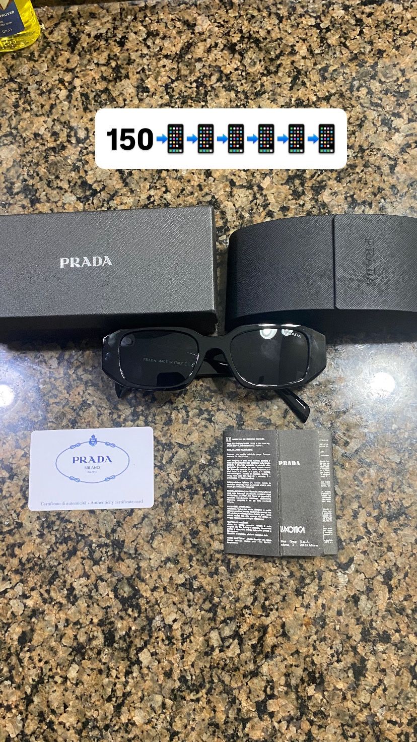 Prada Sunglasses Black