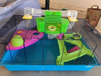 Hamster Cage/Toys/playpen