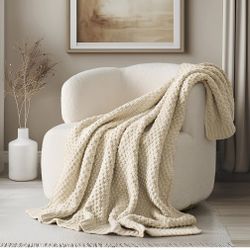 Chunky Chenille Knit Throw Blanket for Couch, Soft Luxurious Moss Stitch Blankets for Bed, Cozy Decorative Farmhouse Knitted Throws for Sofa, Be