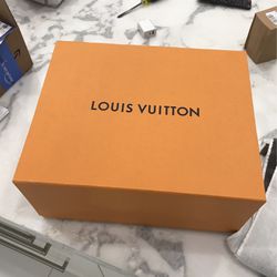 Large Louis Vuitton Hand Bag Box - $45