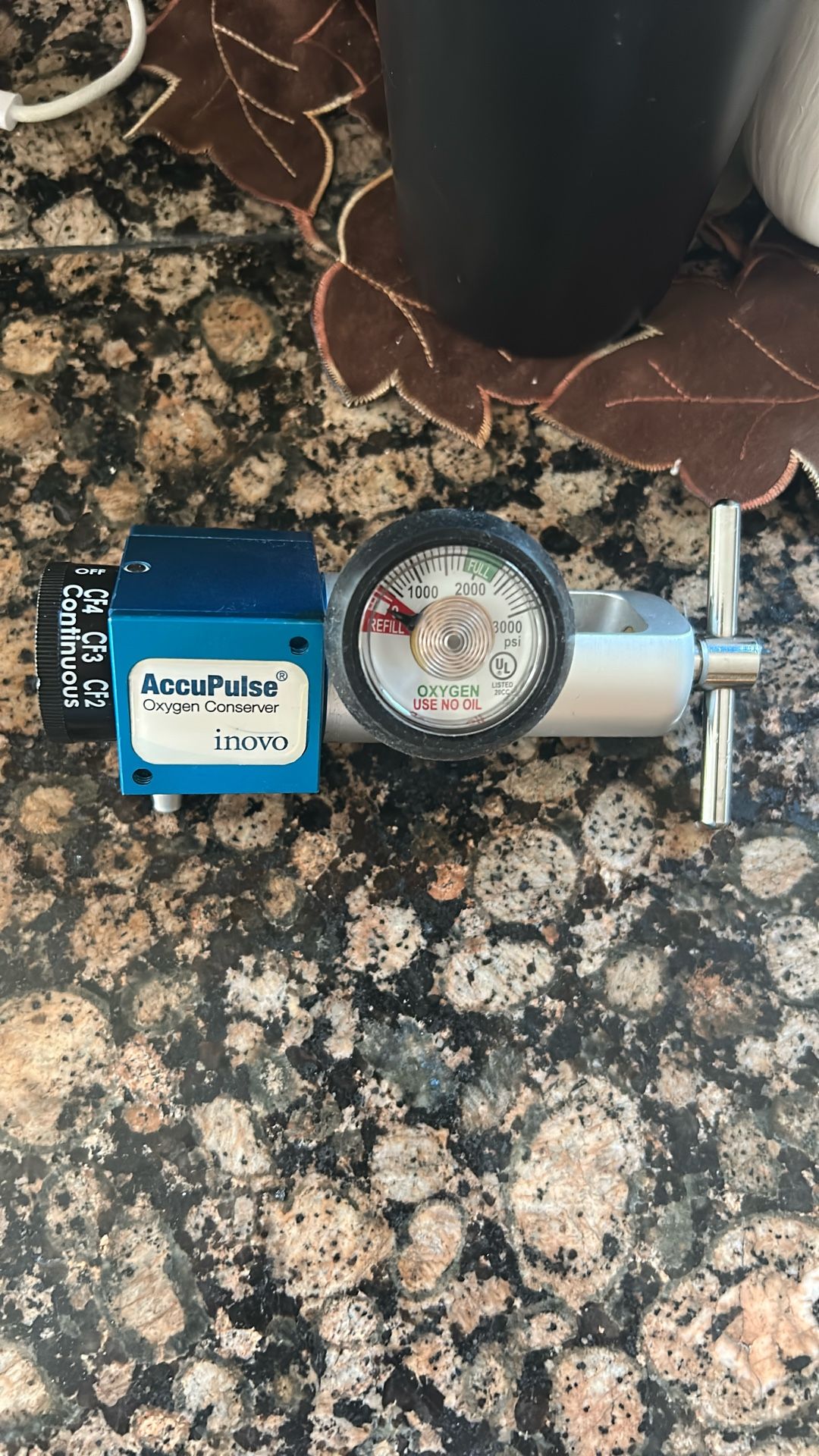 Single Lumen Oxygen Conserver/Regulator