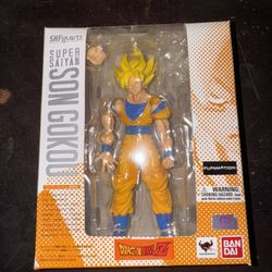 Sh Figure Arts Son Goku, Super Saiyan
