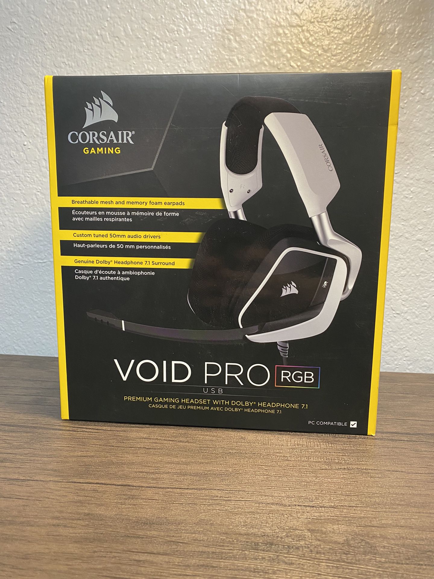 Corsair - VOID PRO ELITE USB Premium Gaming Headset
