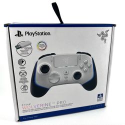 PlayStation 5 Razer Wolverine v2 pro controller