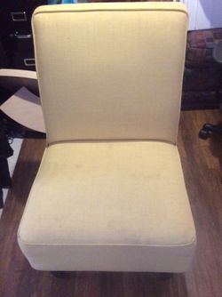 Single comfortable chair