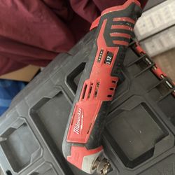 Milwaukee Multitool