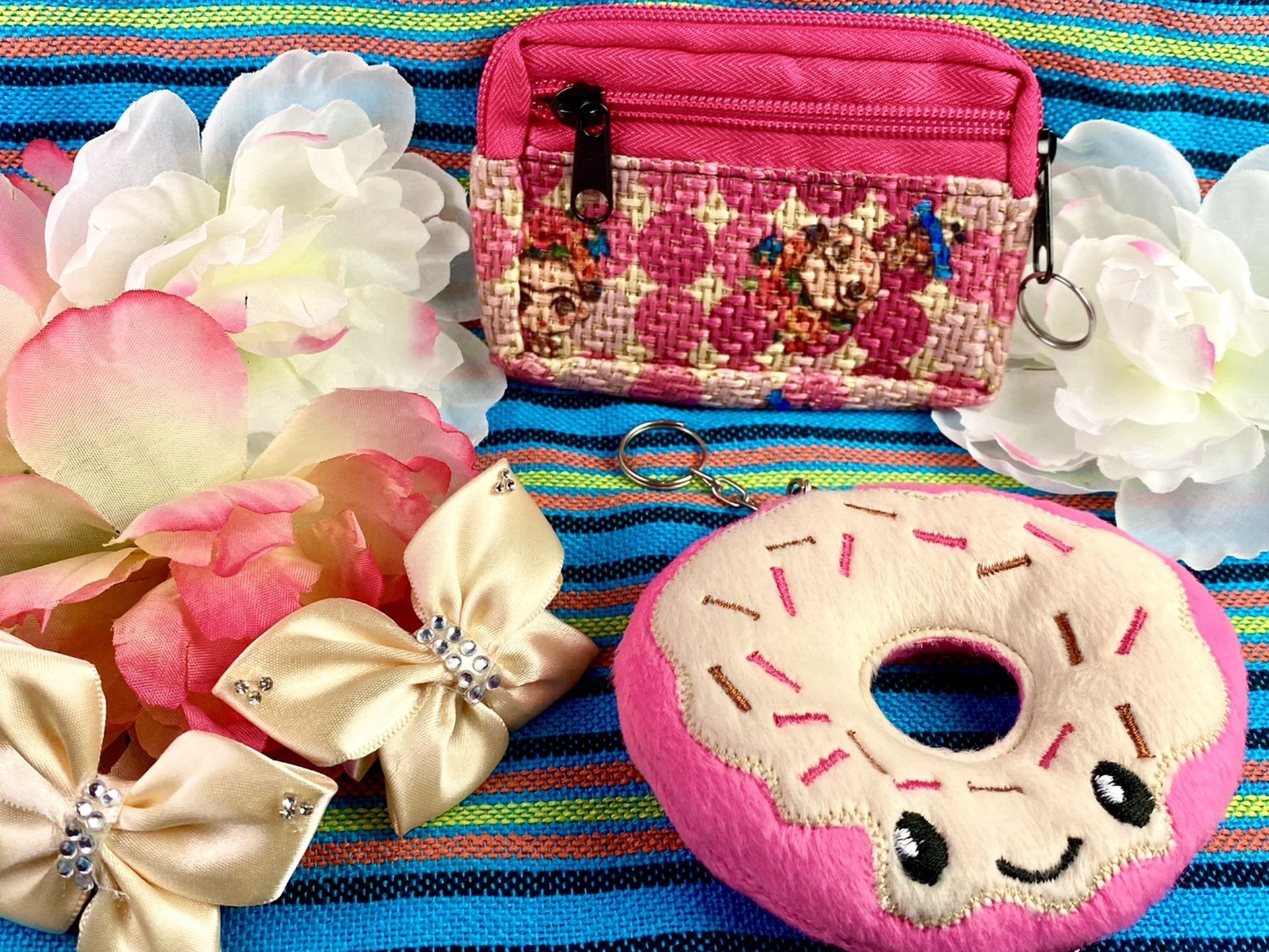 CUTE 2 BOWS FRIDA BAG/ DONUT SET