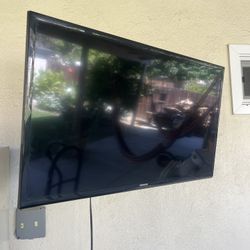 Tele $50 En Buenas Condiciones 