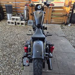 2017 SPORTSTER Iron 883