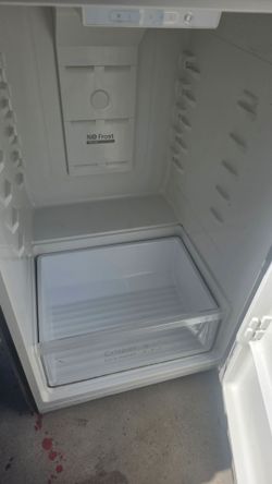 Refrigerator  insignia