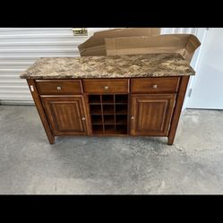 Granite Table / Bar