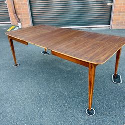 Beautiful Mid Century Modern Walnut Dining Table With Two Leaves