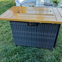 Brand New Patio Fire Pit Propane 36x25"