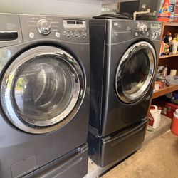 For sale Washer and Dryer in perfect condition.