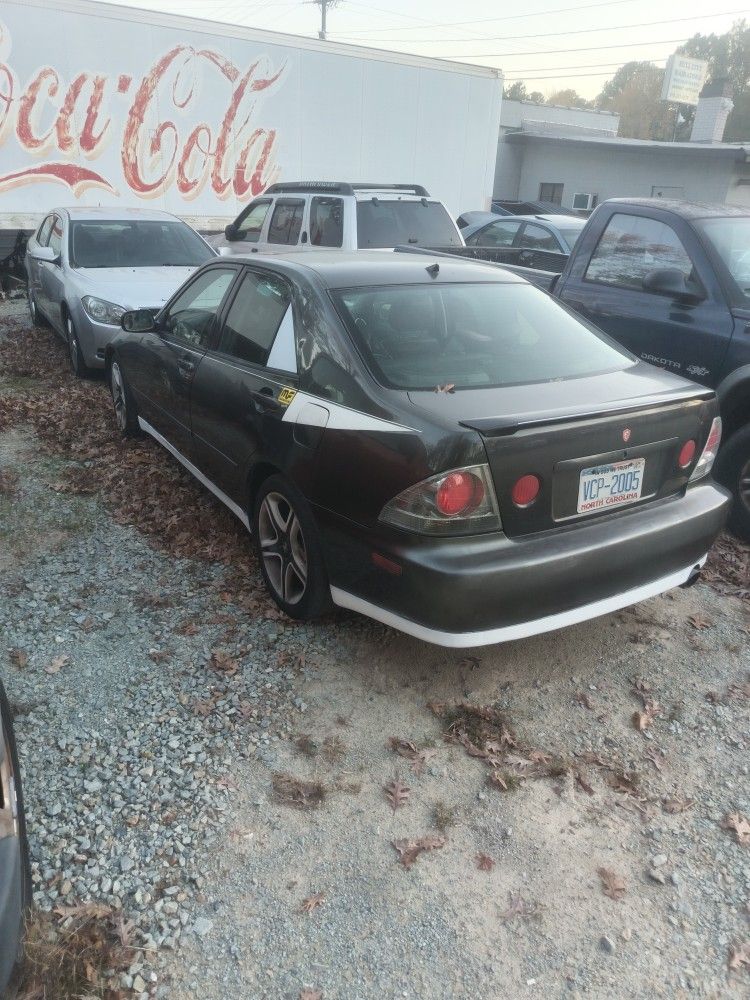 2003 Lexus IS 300