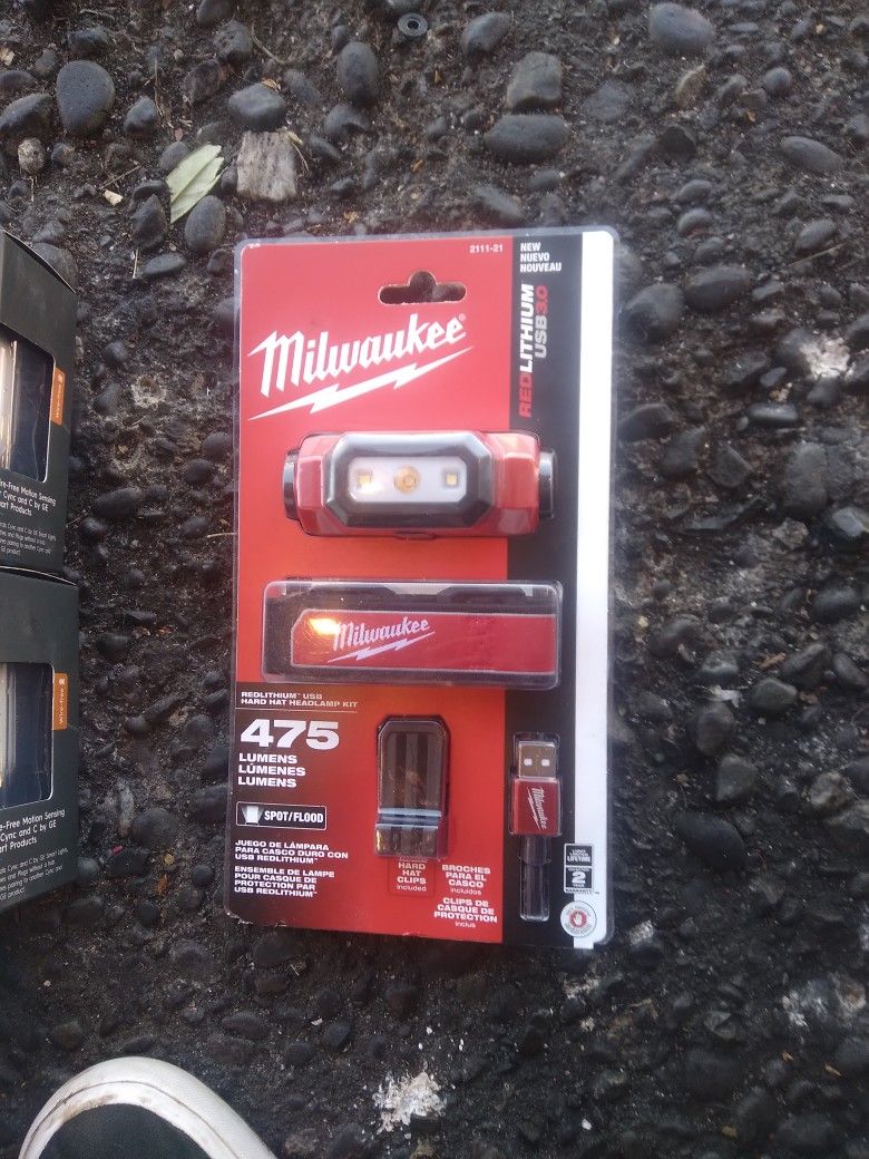 Milwaukee 475 Lumen Head Lamp