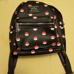 Pokémon Ball Backpack. Mochila 