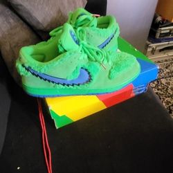 Nike SB Grateful Dead Low Pros Sizes 11