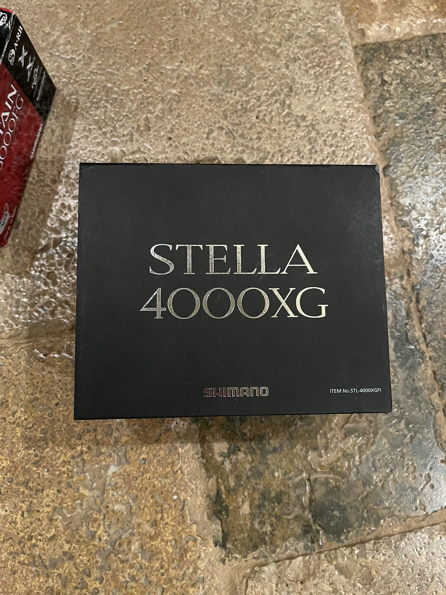 Shimano 22 Stella 4000XG Spinning Reel