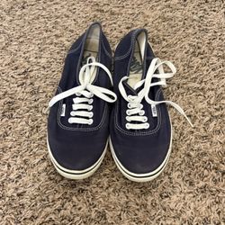 Nice unisex converse 