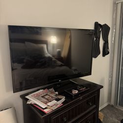 LG Flatscreen - Free FireStick!