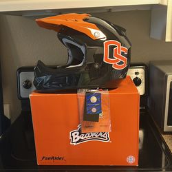 Oregon state beavers dirtbike/motorcycle helmet