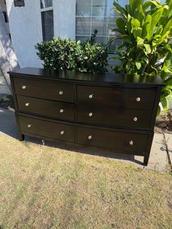 Black expresso 6-Drawer Wood Dresser
