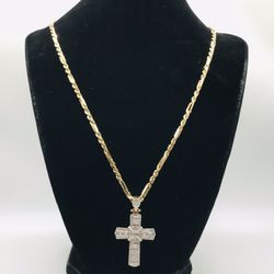 14k ITALIAN MILANO & DIAMONDS CROSS PENDANT 