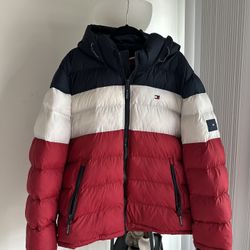 tommy hilfiger mens jacket red white and blue XL new with tags