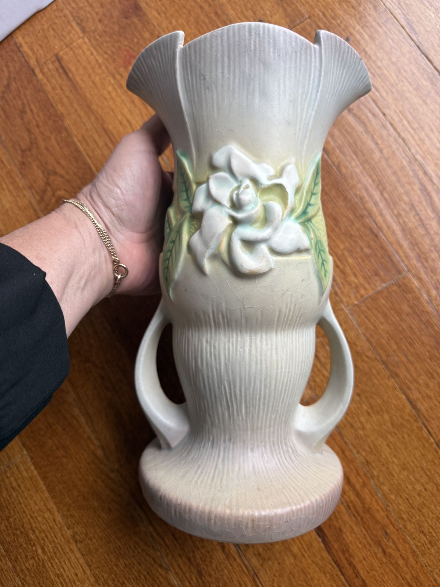Roseville Pottery Gardenia pattern, shape 685-10 c. 1948