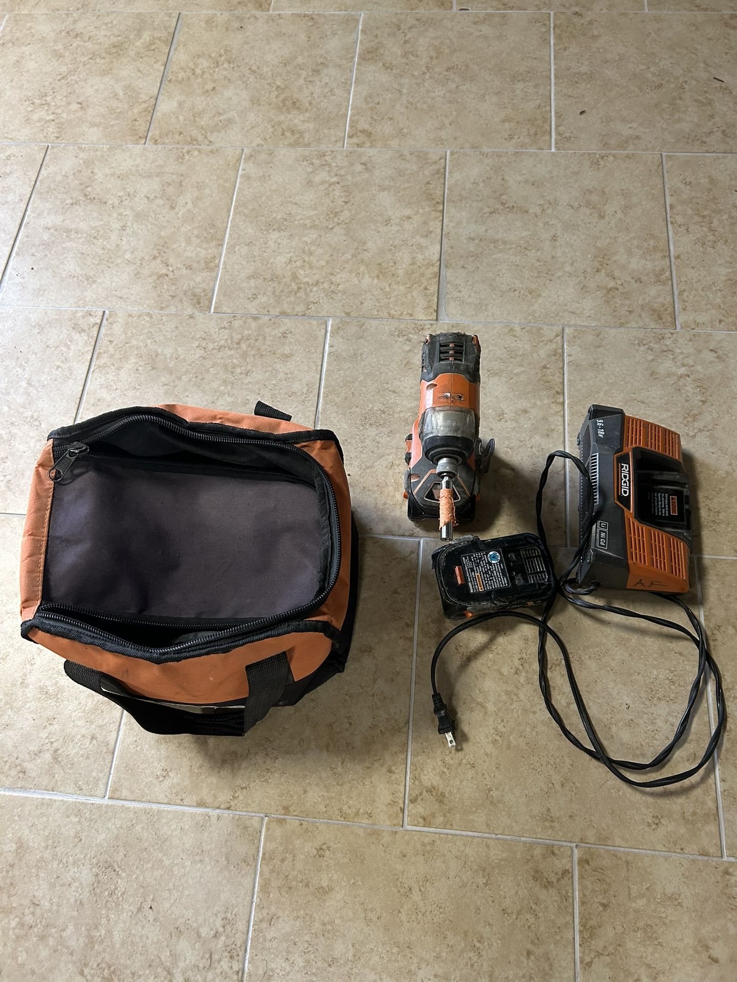 Ridge Corless Drill In Good Condition