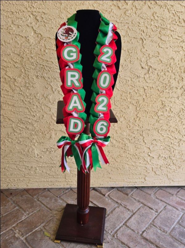 GRADUATION LEI 2026