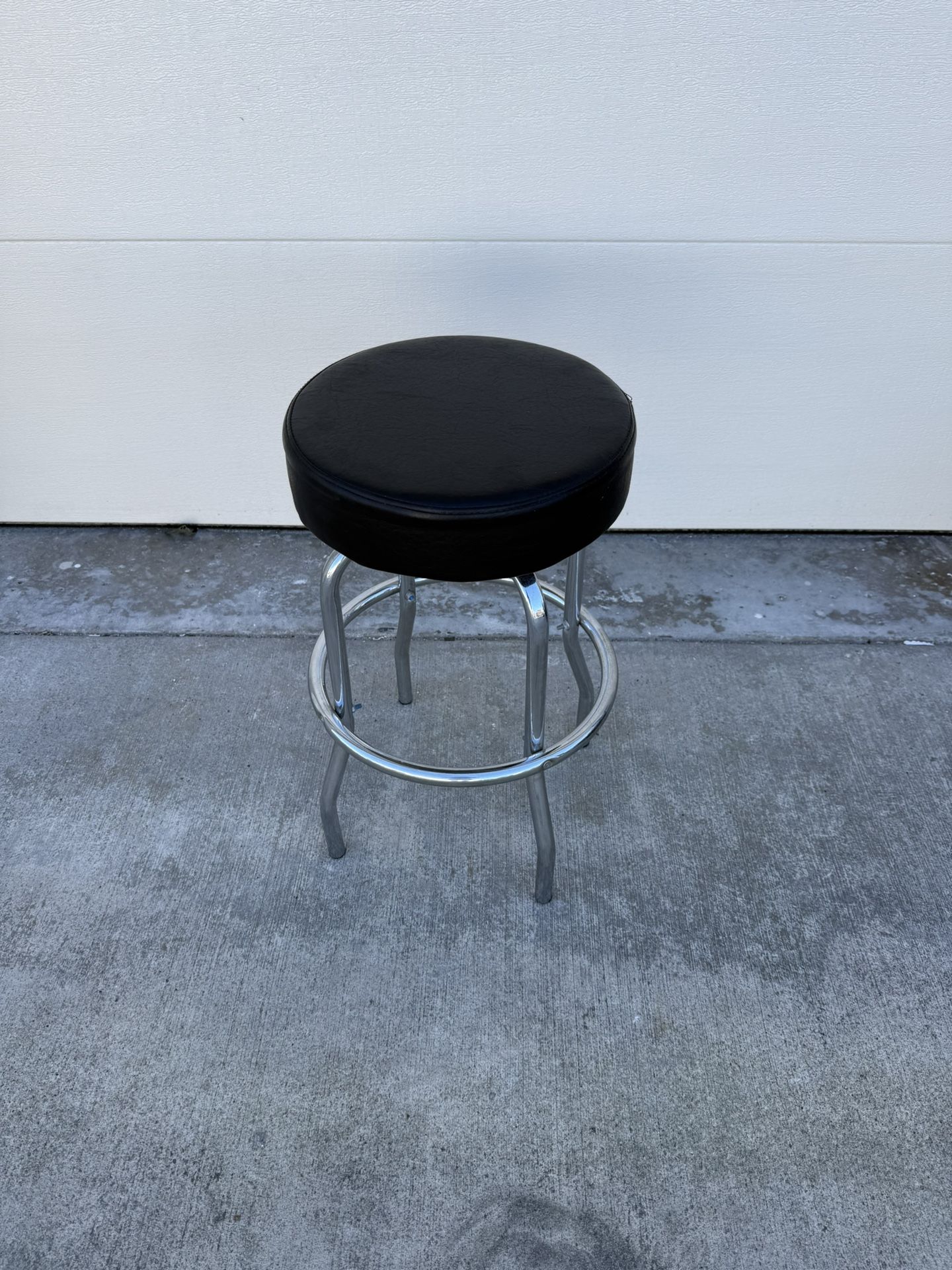 Guitar Stool